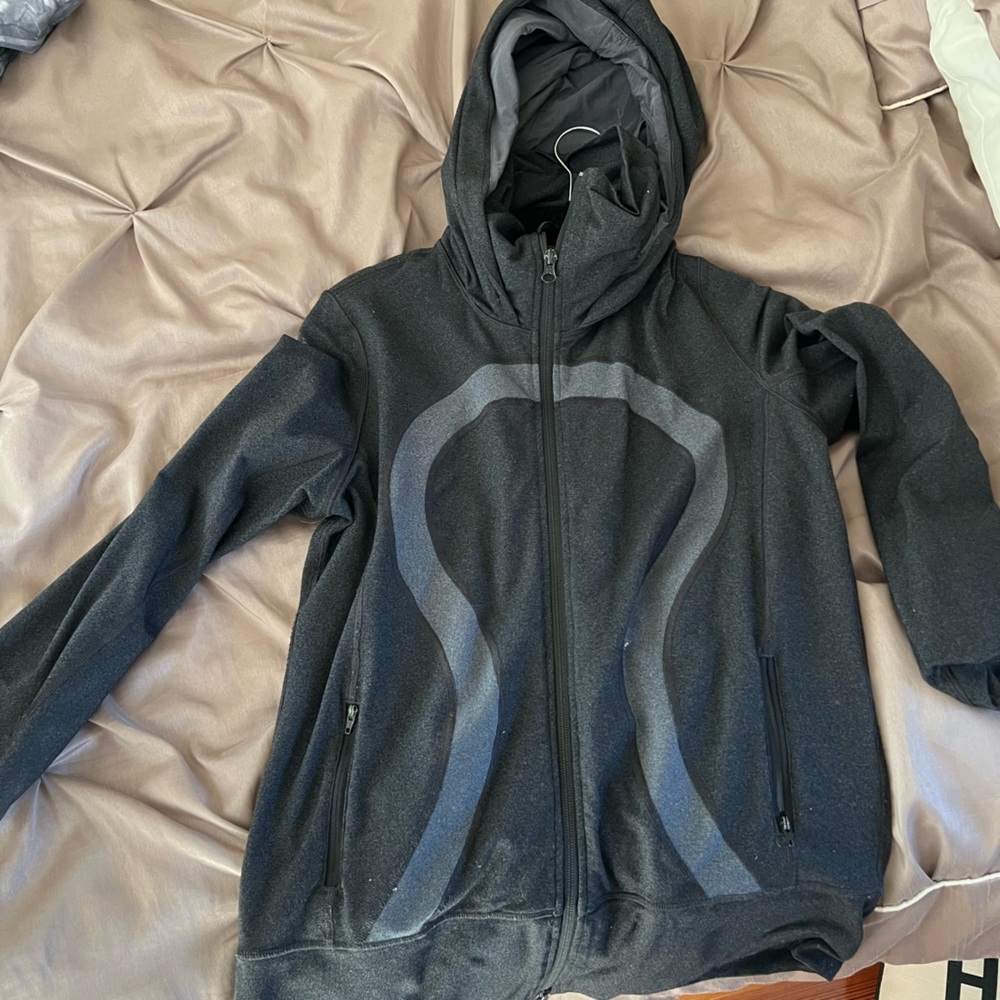 Lululemon zip up hoodie